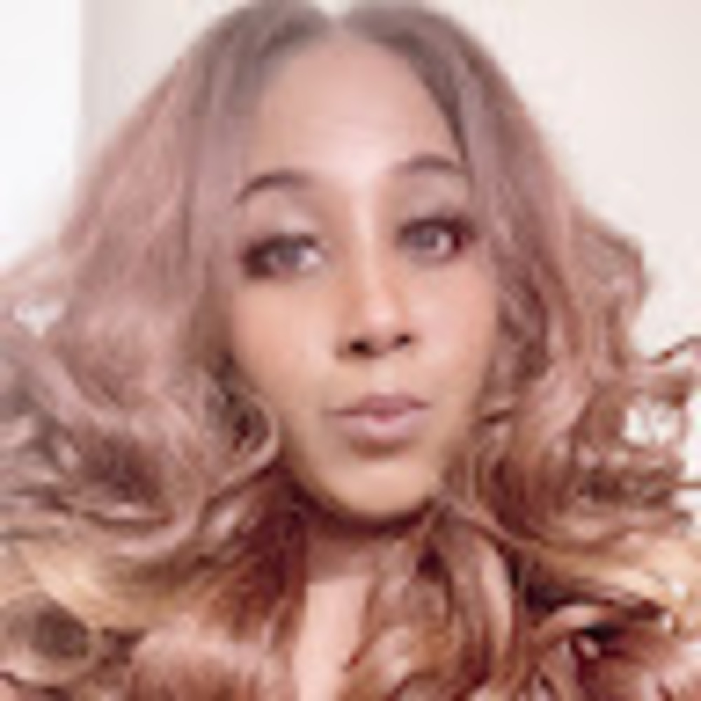 Meet your Posher, Kendra